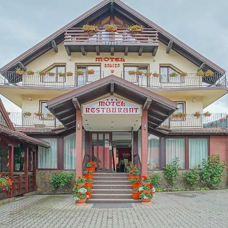 Rolizo Brasov Motel Ngoại thất bức ảnh