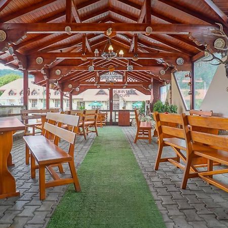 Rolizo Brasov Motel Ngoại thất bức ảnh